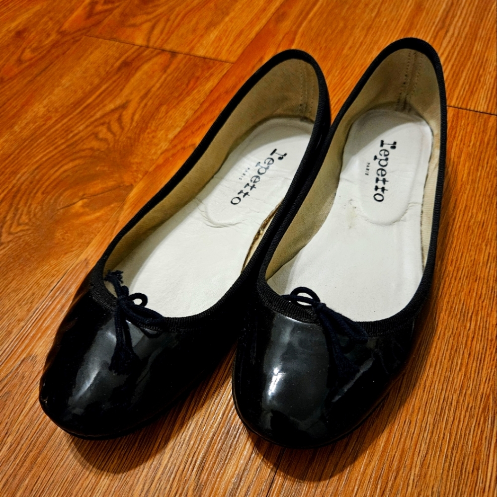 Repetto Women's Black Ballet Flats 38